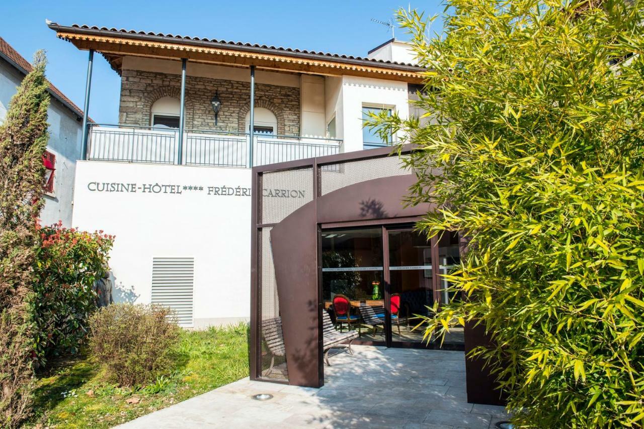 Frédéric Carrion Hôtel et Spa Viré Exterior foto